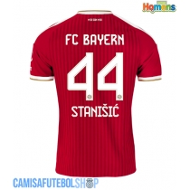 Camisa de time de futebol Bayern Munich Josip Stanisic #44 Replicas 1º Equipamento 2026-27 Manga Curta